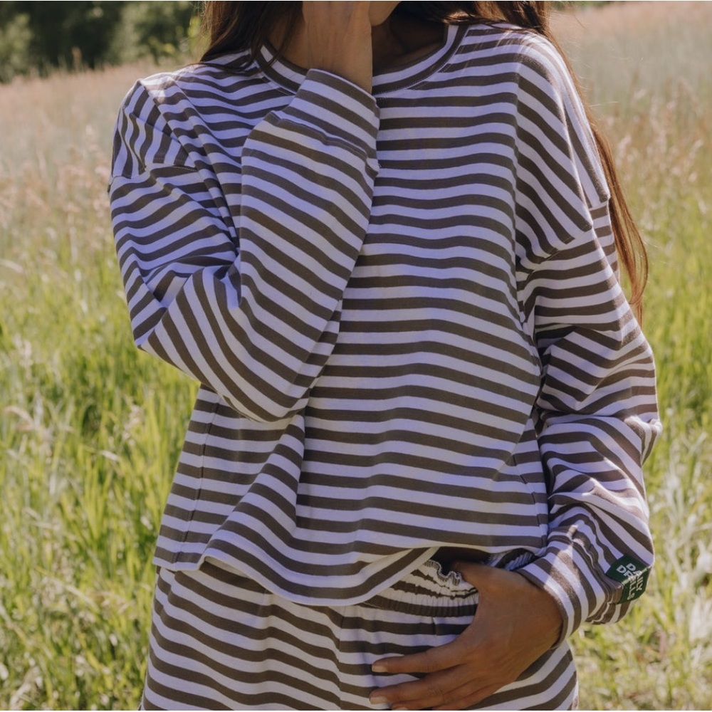 ISO!!! Mocha striped set! Not for sale